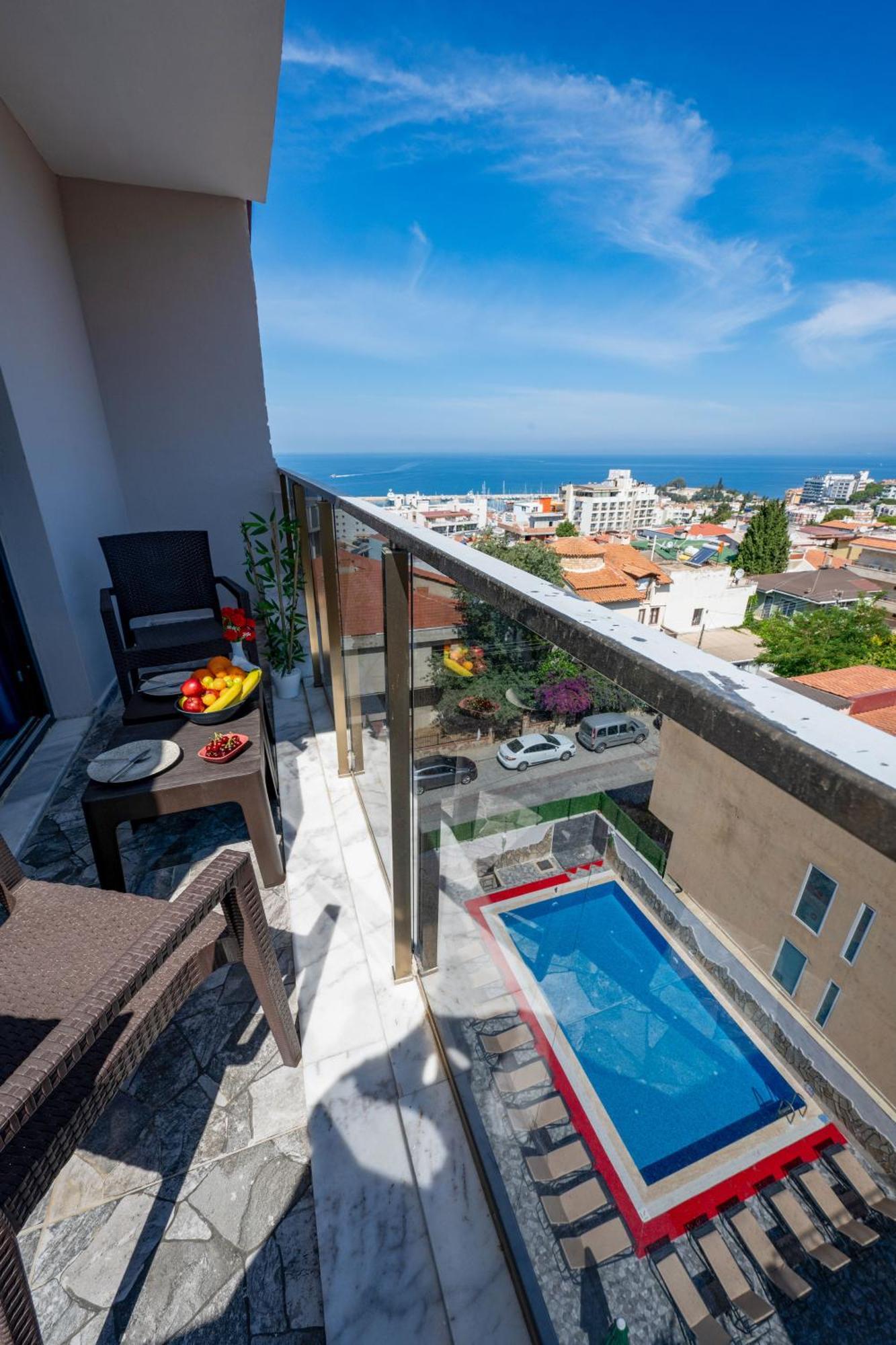 Carpediem Gold Otel Kuşadası