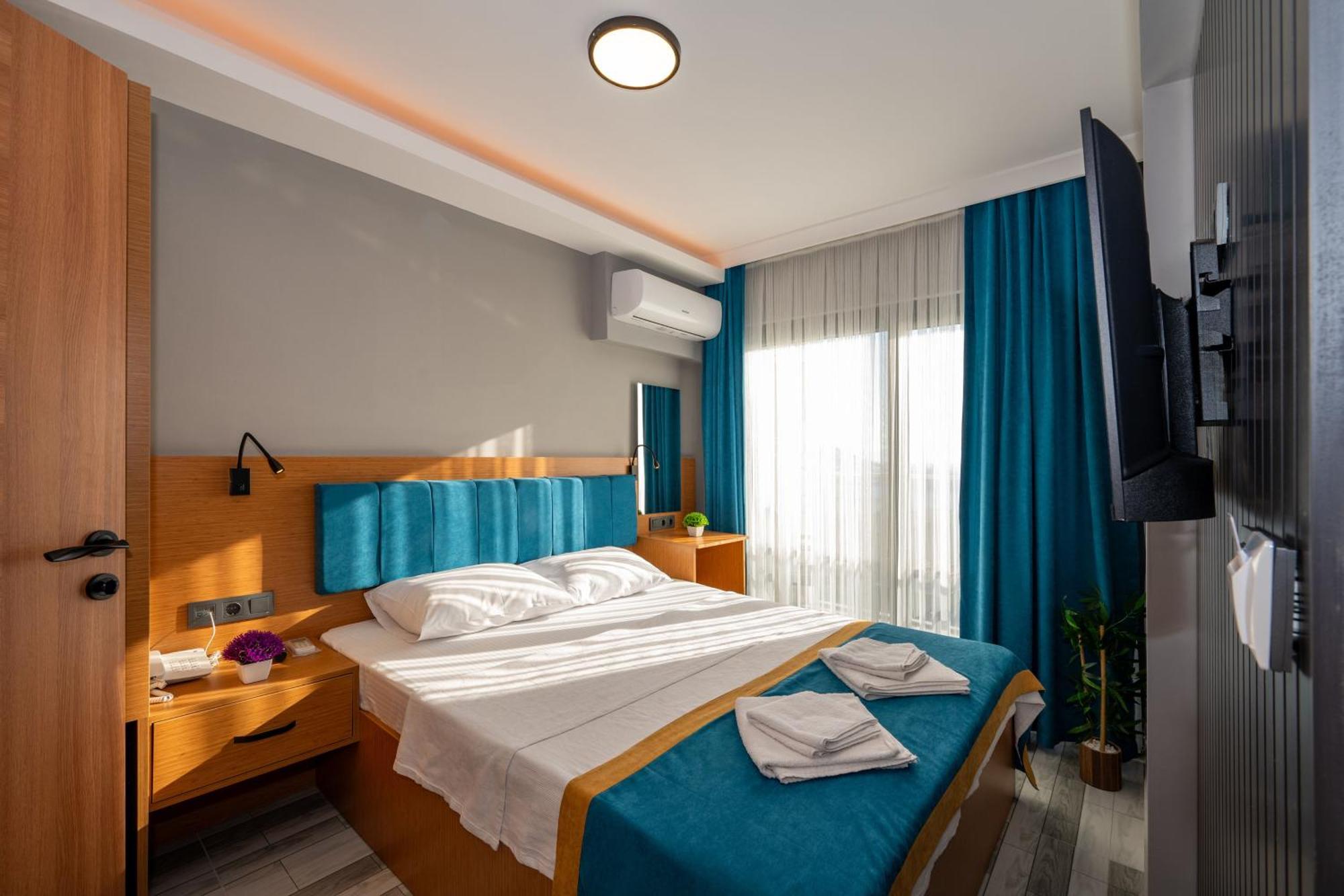 Carpediem Gold Otel 3*