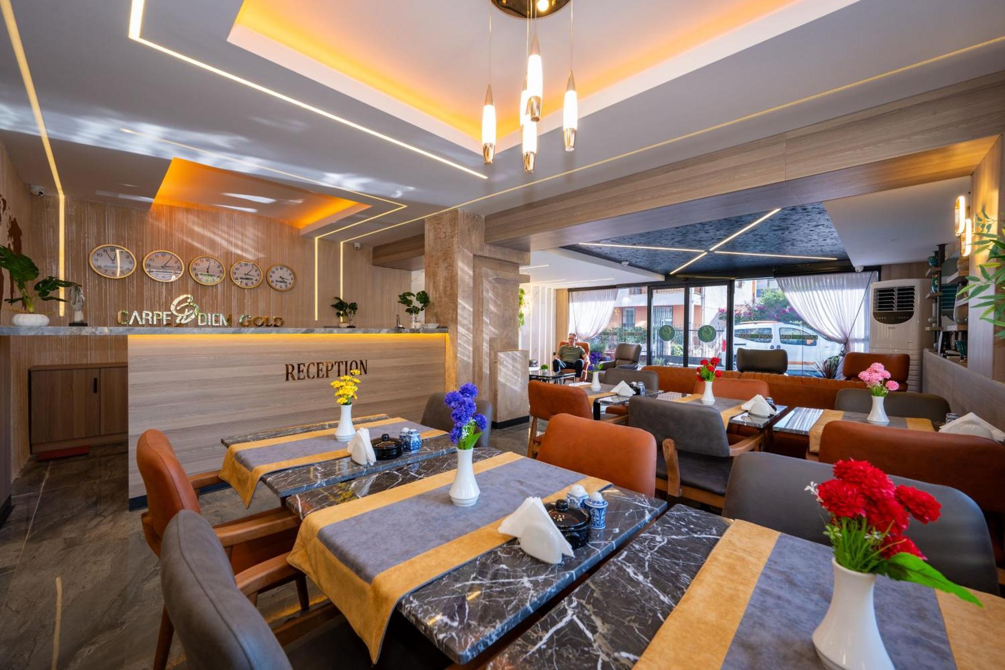 Otel Carpediem Gold 3*